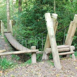 Spielplatz Goethestraße - Hängebrücke